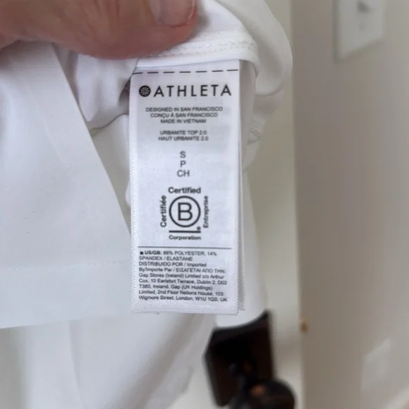 Athleta URBANITE TOP 2.0 - Picture 6 of 6